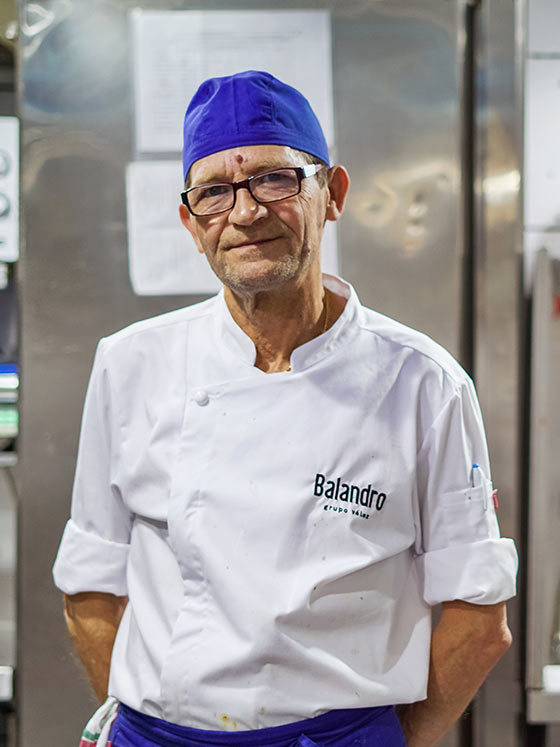 Pedro - Partida de pescado de Restaurante Balandro